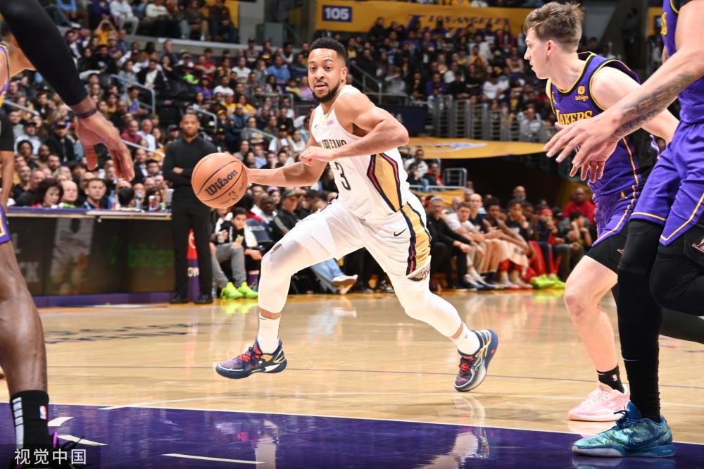 回顾他的过 回顾他的过