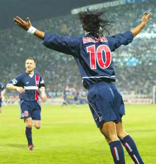 罗尤的领导 罗尤的领导